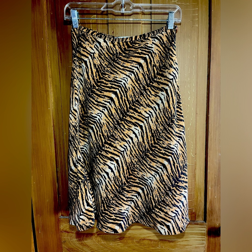 Vintage Jake Mulqueen 100% silk skirt